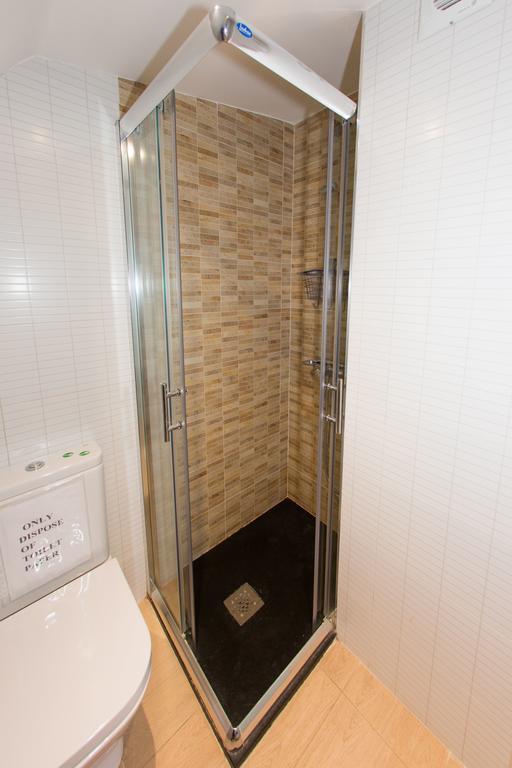 Apartamentos Madrid Centro Екстер'єр фото
